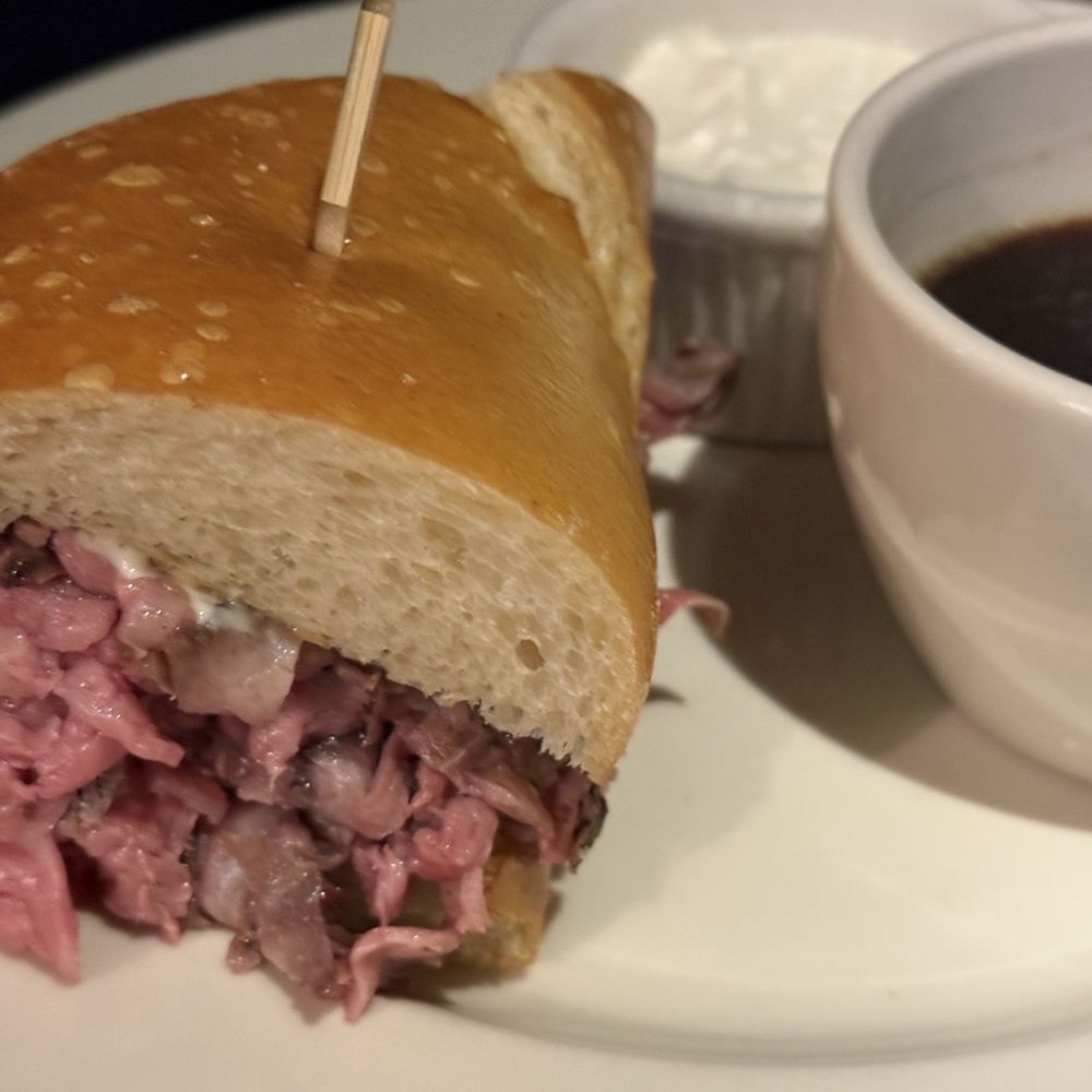 Houston's Restaurant - Famous French Dip Au Jus - New American Near Me - Irvine, California
