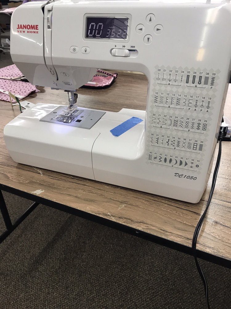 SEW HUT 12 Photos & 43 Reviews Fabric Stores 4226 Balboa Ave, San