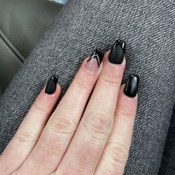 MJ Nails Salon
