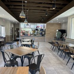 Burger King - Clean and pleasant dining area...great music too!
