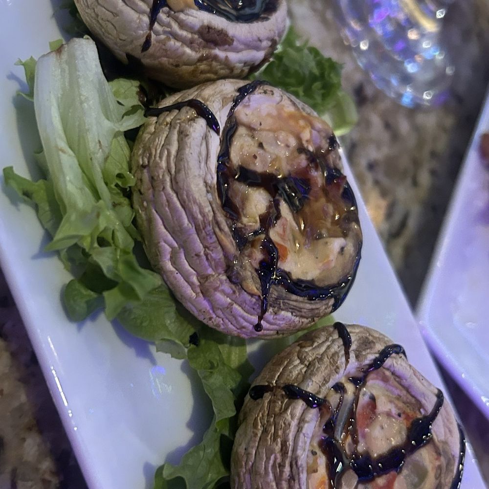 Vegetarian Stuffed Mushrooms Vegetarian Stuffed Mushrooms