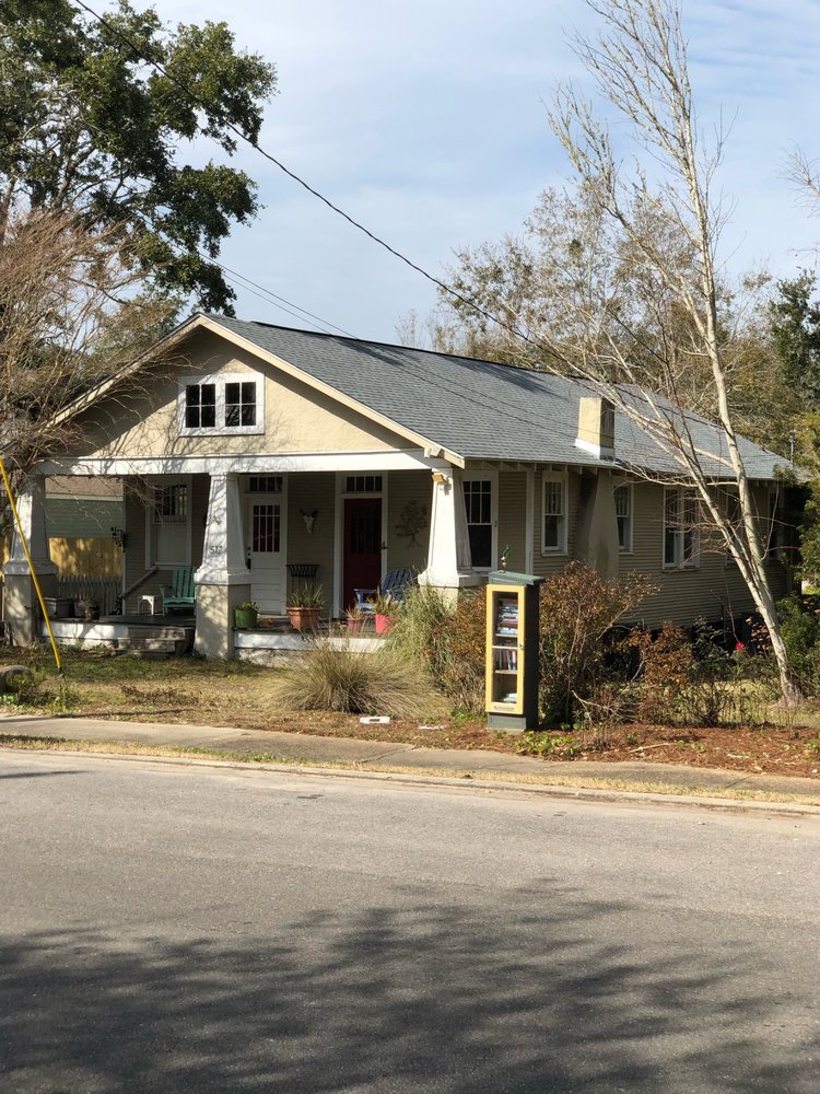 Slide of B&M Roofing