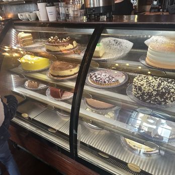 Café Intermezzo - Avalon - Coffee & Tea Near Me - Alpharetta, Georgia