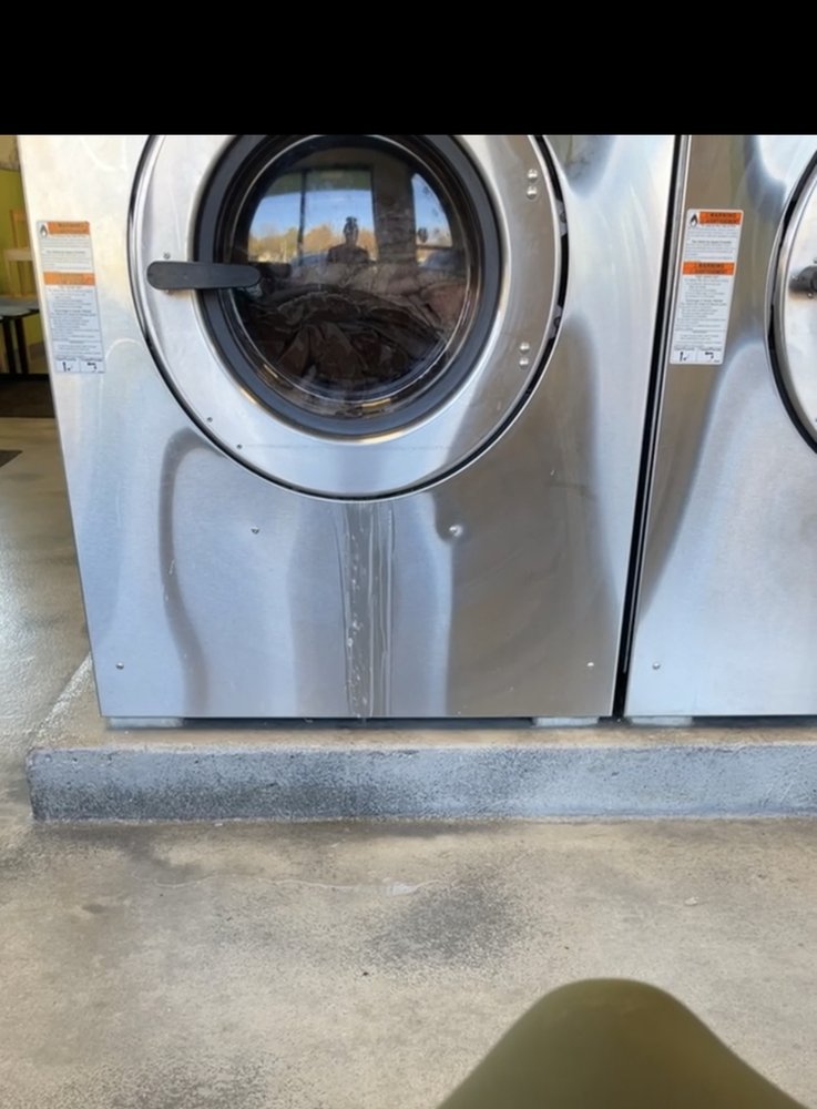 UPTOWN LAUNDRY Updated July 2024 4719 E 26th St, Sioux Falls, South Dakota Laundromat