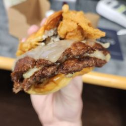 Shake Shack Melville - The black truffle burger