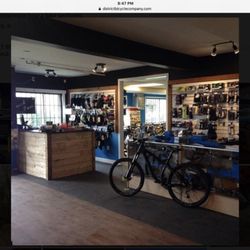 District Bicycle - Inside