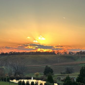 Stone Tower Winery - Wineries Near Me - Leesburg, Virginia Stone Tower Winery - Wineries Near Me - Leesburg, Virginia