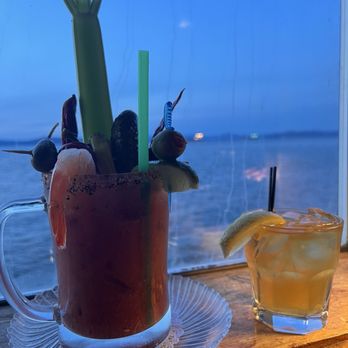 Inferno Lounge - Inferno Bloody Mary and Peach tea? Idk both are worth repeats. - Cocktail Bars Near Me - Astoria, Oregon
