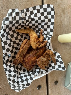 Slip Inn Bar & Grill by null