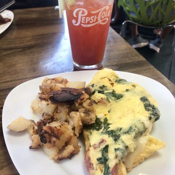 KC's American Kitchen - Jimmy Dean Omelette & Omelette & Bloody Mary - American Near Me - Windsor, California KC's American Kitchen - Jimmy Dean Omelette & Omelette & Bloody Mary - American Near Me - Windsor, California
