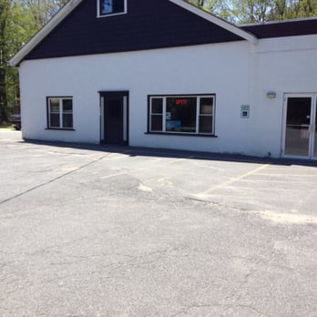 Pekarski's Sausage - Meat Shops Near Me - South Deerfield, Massachusetts