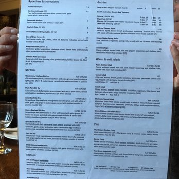 The Macs Hotel - Front - Bars Near Me - Portland, VIC
