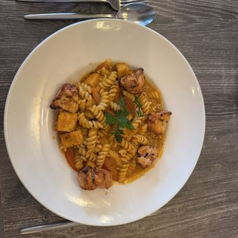 The Gundis Kurdish Kitchen - Zaza Pasta Chicken (substitute tofu for the goat cheese) - Mediterranean Near Me - Chicago, Illinois