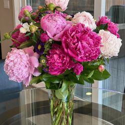 Lily Lace Flowers - Mother's Day begonias!