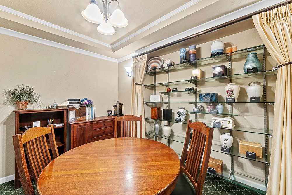 Klontz Funeral Home and Cremation Services - veterans service organization in Auburn, WA