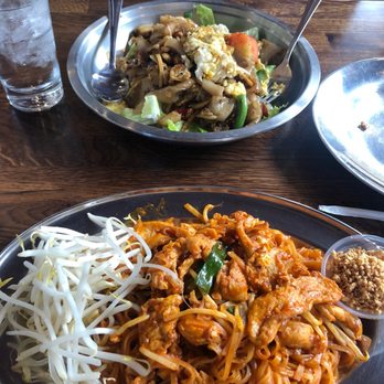 Archi's Quick Casual - Chicken Pad Thai and Pad See Ew - Thai Near Me - Las Vegas, Nevada