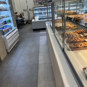 Tous Les Jours - You can shop from both sides of the cases - Bakeries Near Me - Decatur, Georgia Tous Les Jours - You can shop from both sides of the cases - Bakeries Near Me - Decatur, Georgia