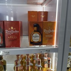Queenston-Lewiston Duty Free Shop