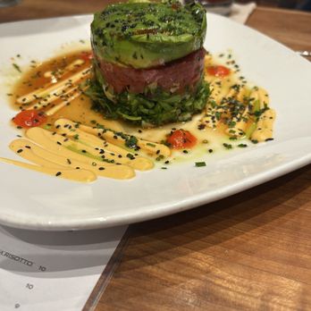 Woodlands American Grill - Ahi Tuna Tower - American Near Me - Dallas, Texas