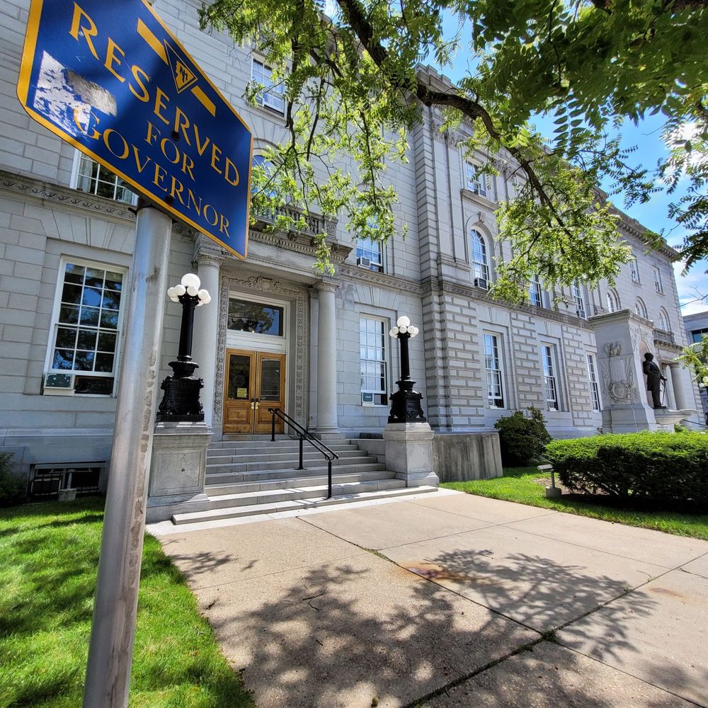 NH State House Visitor Center - Reserved for Governor - Landmarks & Historical Buildings Near Me - Concord, New Hampshire NH State House Visitor Center - Reserved for Governor - Landmarks & Historical Buildings Near Me - Concord, New Hampshire