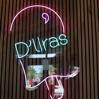 D'Liras - Inside area - Bakeries Near Me - Wilton Manors, Florida