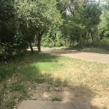 Dog Island Disc Golf Course - Hole 6 - Disc Golf Near Me - Red Bluff, California