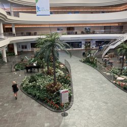 HEALTHPARK MEDICAL CENTER - 57 Photos & 43 Reviews - 9981 S Healthpark ...