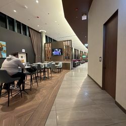 Delta Sky Club
