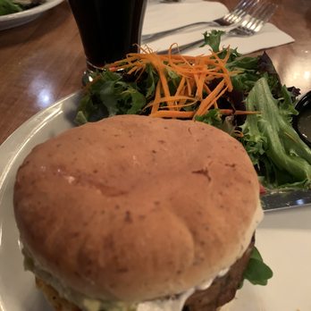 The Craft House - Vegan burger - Gastropubs Near Me - Clovis, California