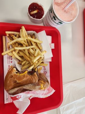 In-N-Out Burger by null