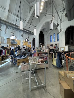 Urban Outfitters by null