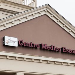 Centro Medico Escondido - Urgent Care