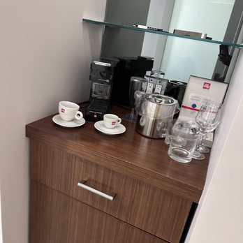 Hotel VIA - Coffee area in room - Hotels Near Me - San Francisco, California Hotel VIA - Coffee area in room - Hotels Near Me - San Francisco, California