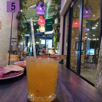 Guacamaya Oasis - Mexican Near Me - Downey, California