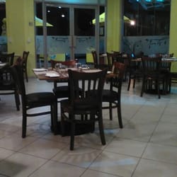 Lemon Chillies - Lovely decor inside & out