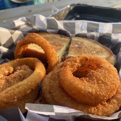 Shipwreck Tavern - Vegetable Panini w/ onion rings