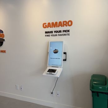 Gamaro Fried Chicken - Inside - Chicken Shop Near Me - Los Angeles, California