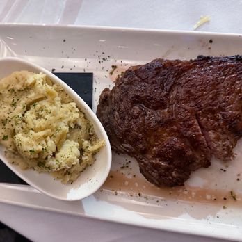 Sullivan's Steakhouse - Steak and potatoes - Steakhouses Near Me - Little Rock, Arkansas