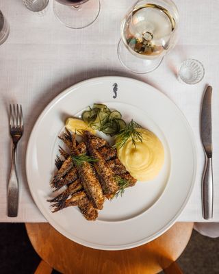 Restaurant Sea Horse by null