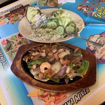 Mariscos Los Plebes - Shrimp and octopus fajitas!! - Seafood Near Me - Pico Rivera, California Mariscos Los Plebes - Shrimp and octopus fajitas!! - Seafood Near Me - Pico Rivera, California