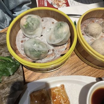 Hong Kong Bistro - Shrimp and pea Vines Dumplings - Cantonese Near Me - Seattle, Washington Hong Kong Bistro - Shrimp and pea Vines Dumplings - Cantonese Near Me - Seattle, Washington
