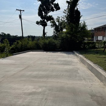 Nashville Concrete - New driveway - Masonry/Concrete Near Me - Goodlettsville, Tennessee Nashville Concrete - New driveway - Masonry/Concrete Near Me - Goodlettsville, Tennessee