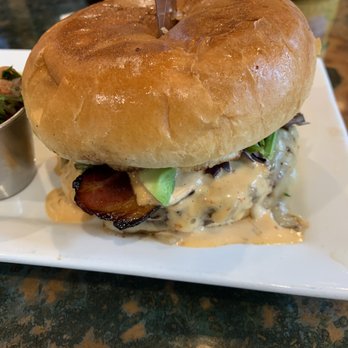Berger Bros Pub - Burger - New American Near Me - Winfield, Illinois