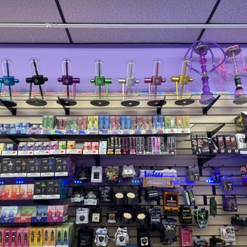 SMOKE WORLD - Updated June 2026 - 78 Photos - 9116 Rothbury Dr, Montgomery  Village, Maryland - Tobacco Shops - Phone Number