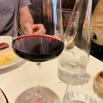Casa Julián - Steakhouses Near Me - Tolosa, SS