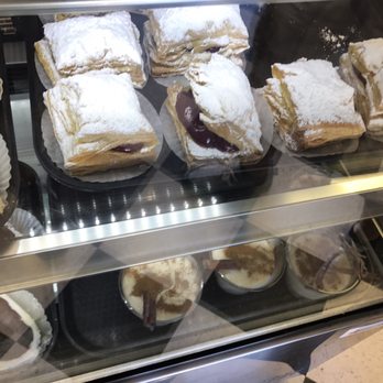 Sweet Land Cake - Bakeries Near Me - Phoenix, Arizona Sweet Land Cake - Bakeries Near Me - Phoenix, Arizona