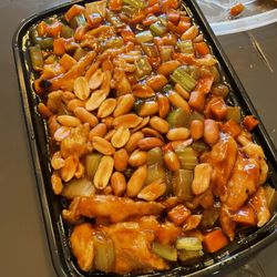 Lucky Dragon - Kung Po Chicken