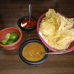 La Playa Seafood Restaurant - Homemade chips and red and green salsa