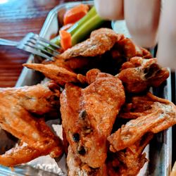Two Dogs Taphouse - Wings