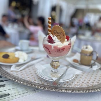 Caffè Florian - Strawberry and vanilla - Coffee & Tea Near Me - Venezia, VE
